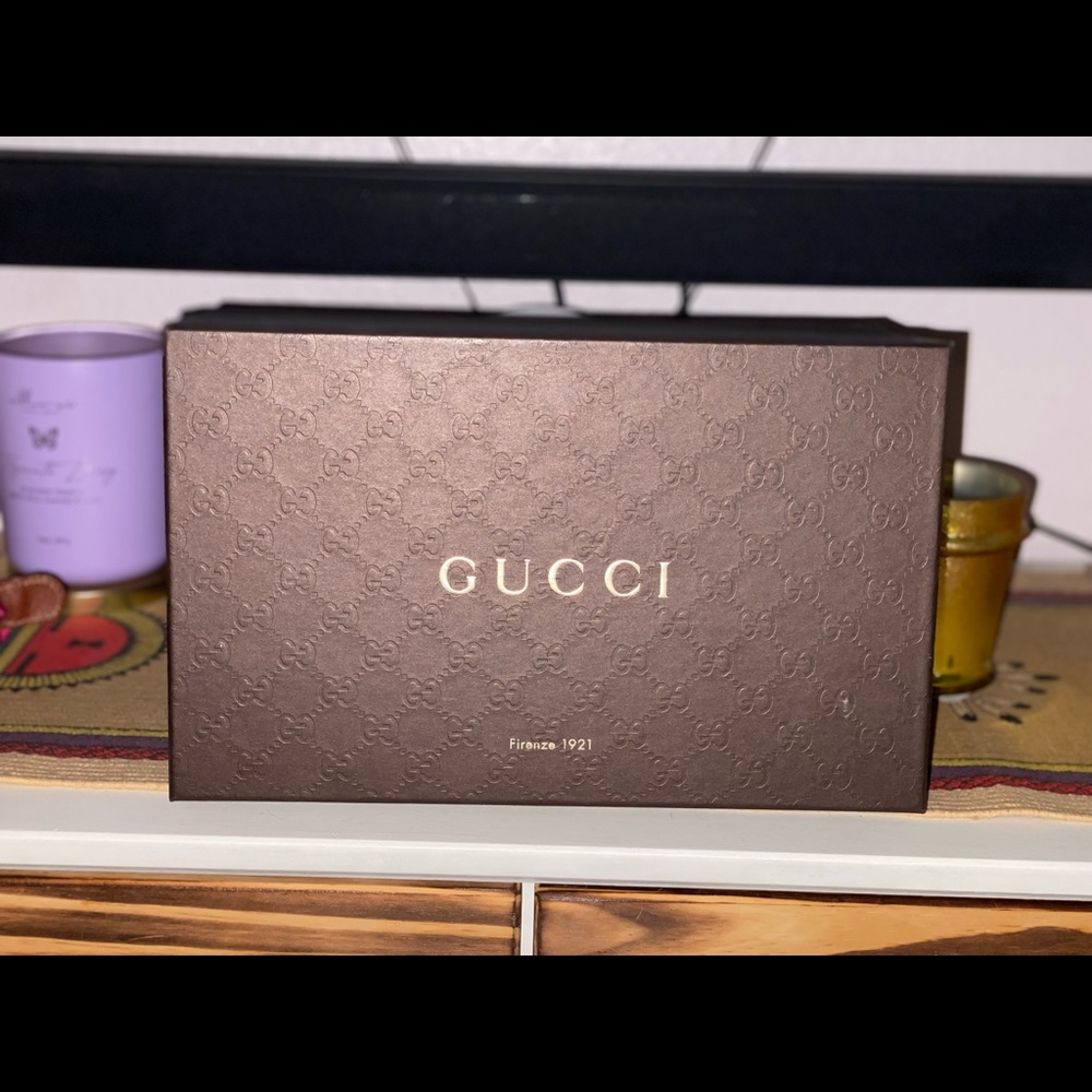 Gucci shoebox